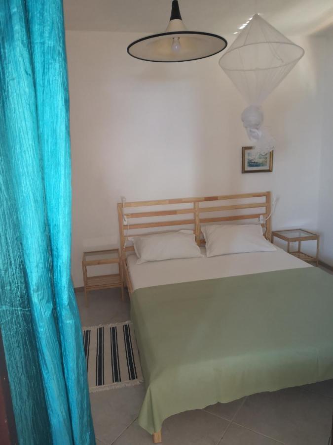 Apartments Bassi Stara Baška Eksteriør bilde